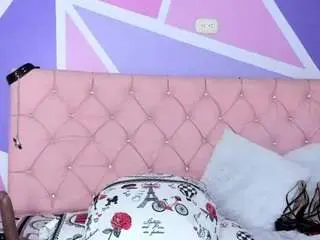 Camsoda Watch Live Sex Cams of angie-bigass