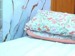 Camsoda Watch Live Sex Cams of hornybarelylegalgirl