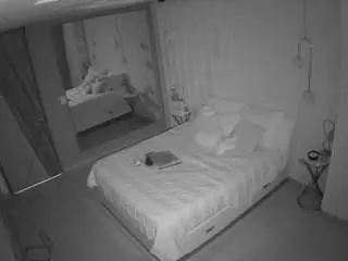 Camsoda Sex Chat of voyeurcam-casa-salsa-bedroom-2