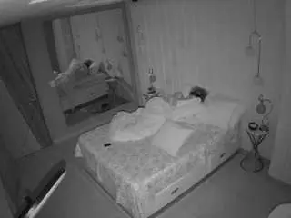 Camsoda Sex Chat of voyeurcam-casa-salsa-bedroom-2