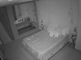 Camsoda Live Sex Cam of voyeurcam-casa-salsa-bedroom-2