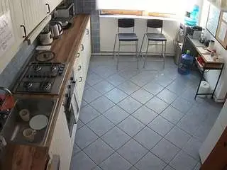 Camsoda Live Porn of voyeurcam-julmodels-kitchen-2