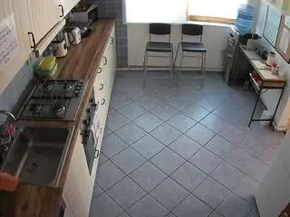Camsoda Live Sex Cam of voyeurcam-julmodels-kitchen-2