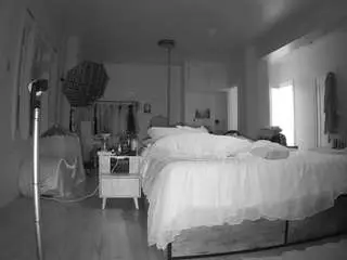 Camsoda Adult Webcams of voyeurcam-celticiron-02