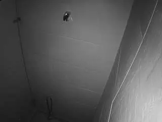 Camsoda Private Sex Chat of voyeurcam-jb-shower-1