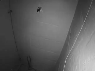 Camsoda Nude Webcam of voyeurcam-jb-shower-1