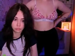 Camsoda Free Porn Cam of monica-xcx