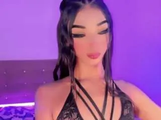 Camsoda Adult Webcams of camiiladoll