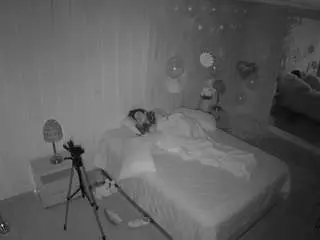 Camsoda Adult Video Chat of voyeurcam-casa-salsa-bedroom-5