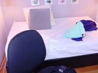 Camsoda Live Sex Cam of hugeass-destroyer
