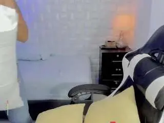 Camsoda Adult Webcams of antonella-lovee