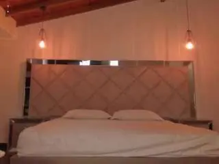 Camsoda Free Porn Cam of alyssadean