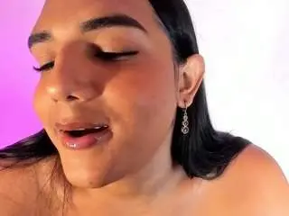 Camsoda Sex Chat of hotlittlebittch