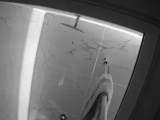 Camsoda Free Porn Cam of voyeurcam-casa-salsa-bathroom-12