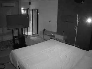 Camsoda Adult Video Chat of voyeurcam-jb-dining