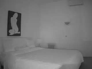 Camsoda Adult Webcams of voyeurcam-julmodels-reallife-2