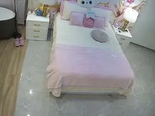 Camsoda Sex Chat of voyeurcam-casa-salsa-bedroom-6