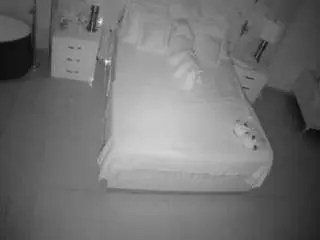Camsoda Live Sex of voyeurcam-casa-salsa-bedroom-6