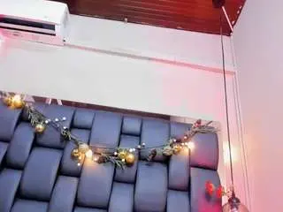 Camsoda Nude Webcam of isa-valverde
