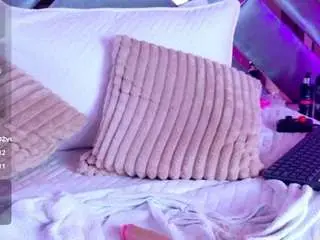 Camsoda Watch Live Sex Cams of laravarela