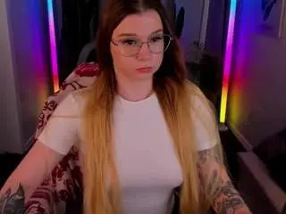 Camsoda Sex Cam of amy-davisss