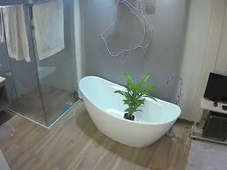 Camsoda Sex Cam of voyeurcam-casa-salsa-bathroom-5