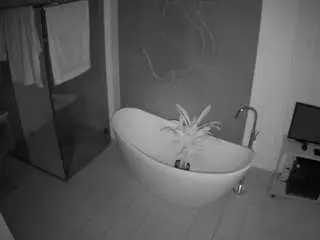 Camsoda Live Sex of voyeurcam-casa-salsa-bathroom-5