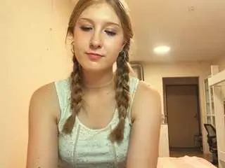 Camsoda Best Webcam of melainetosh