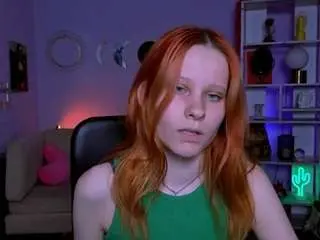 Camsoda Adult Webcams of elyra-lir