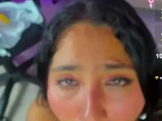 Camsoda Watch Live Sex Cams of luccia-smith