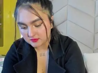 Camsoda Nude Webcam of miadixon69