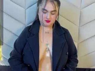 Camsoda Nude Webcam of miadixon69