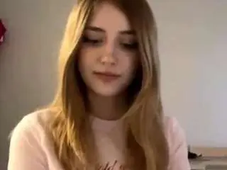 Camsoda Adult Webcam of paulettarenard