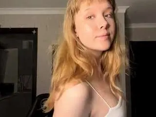 Camsoda Free Porn Cam of juliannweinraub