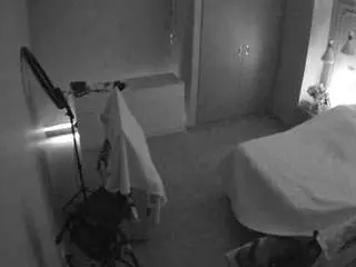 Camsoda Live Sex Cam of voyeurcam-casa-salsa-bedroom-12