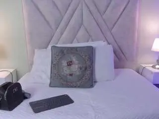 Camsoda Sex Cam of angelica-crosss