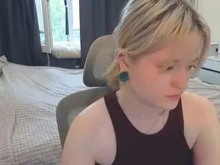 Camsoda Sex Cam of glimmergirl
