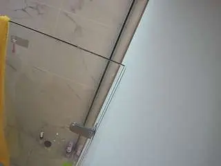 Camsoda Nude Webcam of voyeurcam-casa-salsa-bathroom-7