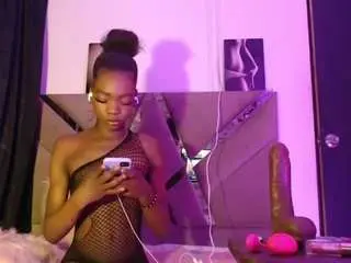 Camsoda Free Porn Cam of karolla-bigcock