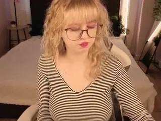 Camsoda Best Webcam of helen-carson