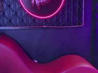 Camsoda Adult Webcams of kiara-layla
