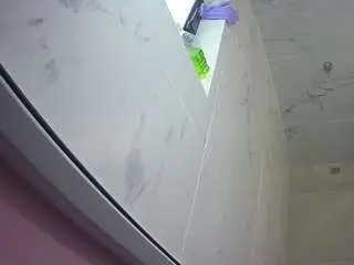 Camsoda Nude Webcam of voyeurcam-casa-salsa-bathroom-13