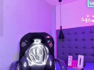 Camsoda Live Sex Cam of scarletcherry18
