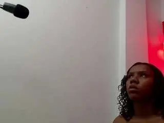 Camsoda Free Live Porn of vanesalatina18