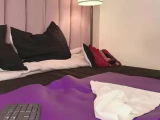 Camsoda Nude Webcam of hallybans