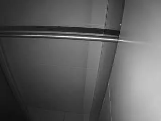Camsoda Nude Webcam of voyeurcam-casa-salsa-bathroom-9