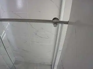 Camsoda Private Sex Chat of voyeurcam-casa-salsa-bathroom-9