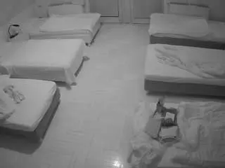 Camsoda Watch Live Sex Cams of voyeurcam-julmodels-bed-6