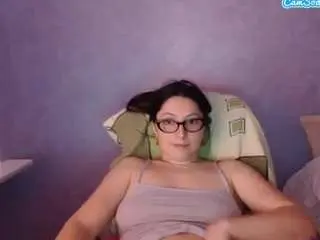 Camsoda Free Porn Cam of luckylinda27