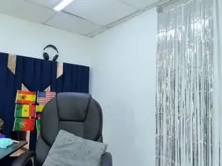 Camsoda Free Porn Cam of aisha-rx
